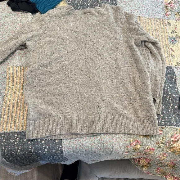 Torrid Heather Gray Cable Knit Sweater with Keyhole Accent 0X - Picture 3 of 3